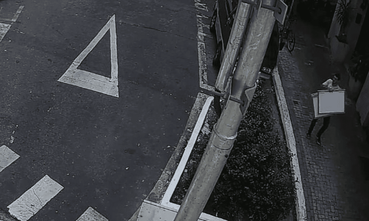 Polícia divulga imagens de suspeitos em roubo de obras na Biblioteca Mário de Andrade