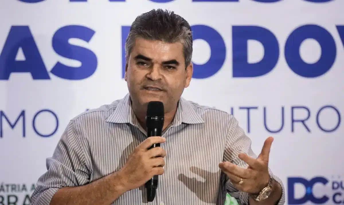 Ex-Tabelião e Ex-Prefeito Condenados: Fraude Imobiliária e Grilagem em Duque de Caxias!