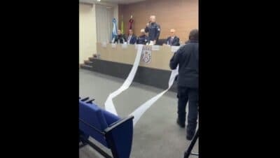 Imagem card com fundo