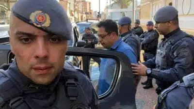 Imagem card com fundo