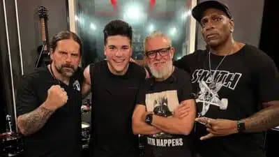 Imagem card com fundo