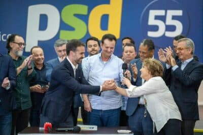 Imagem card com fundo