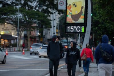 Imagem card com fundo