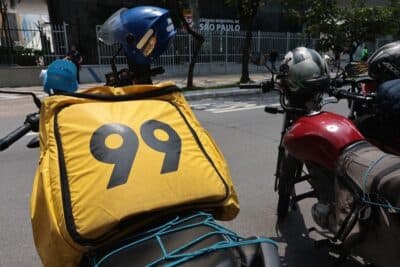 Imagem card com fundo