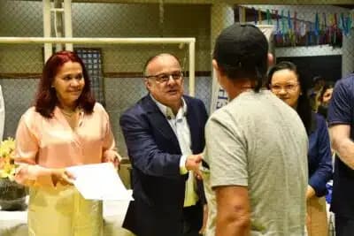 Imagem card com fundo