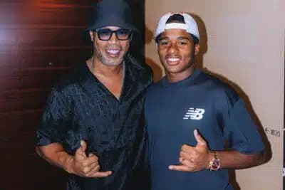 Imagem card com fundo