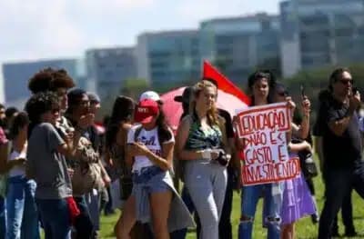 Imagem card com fundo