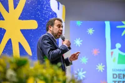 Imagem card com fundo