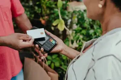 Imagem card com fundo