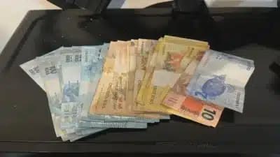 Imagem card com fundo